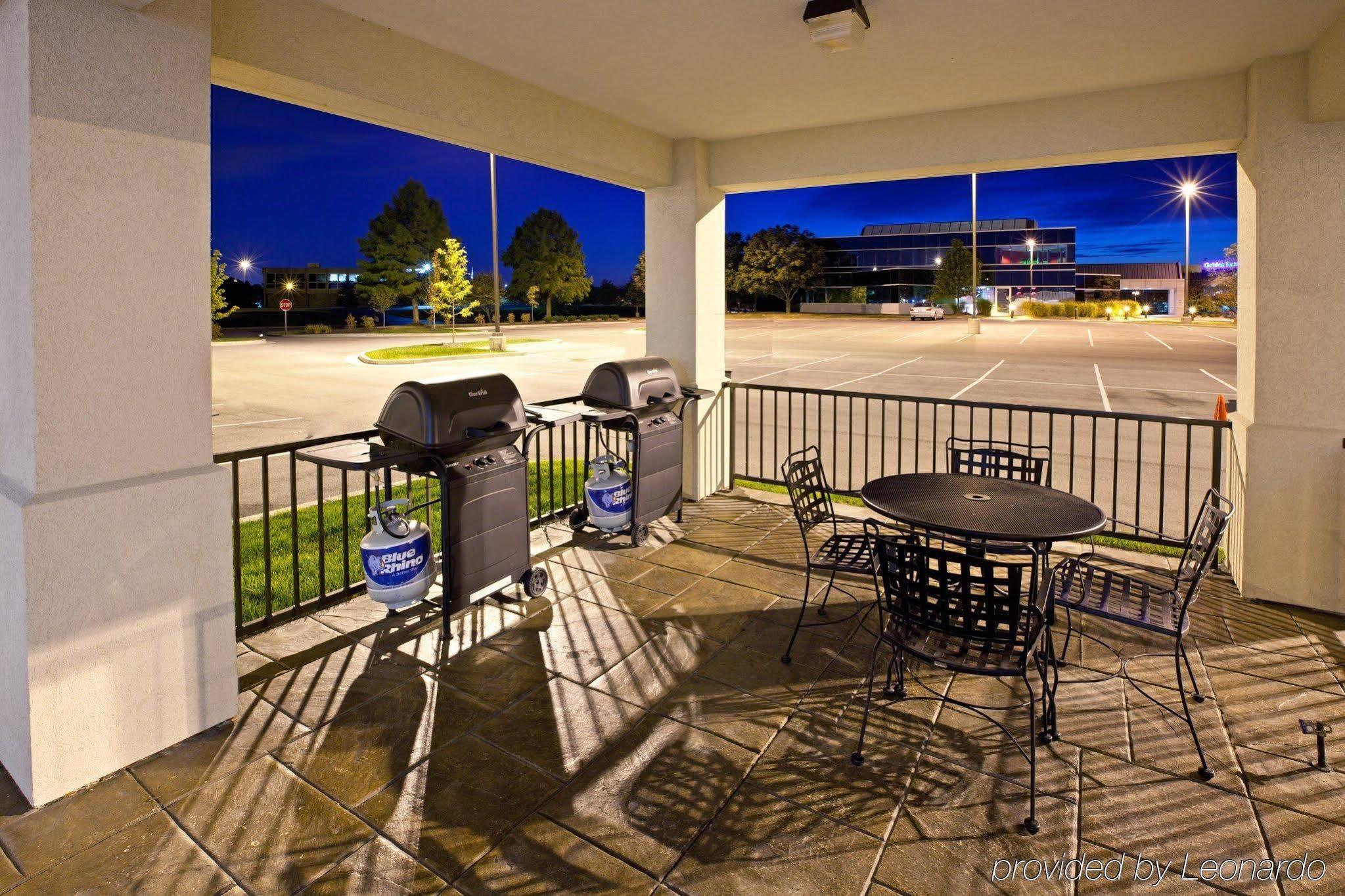 Candlewood Suites Indianapolis Northwest By Ihg Exterior foto